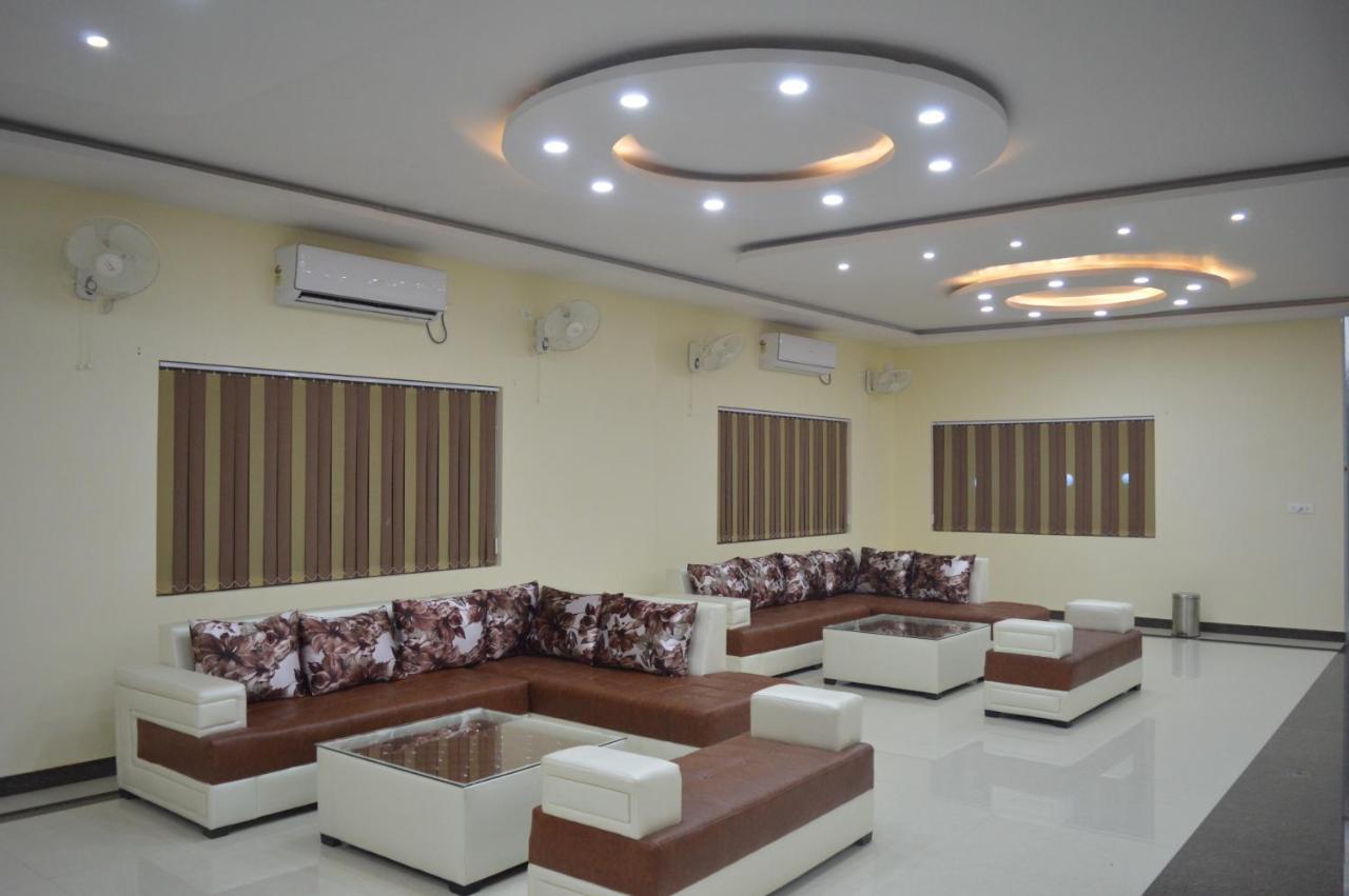 Hotel Mariya Bodhgaya Bagian luar foto