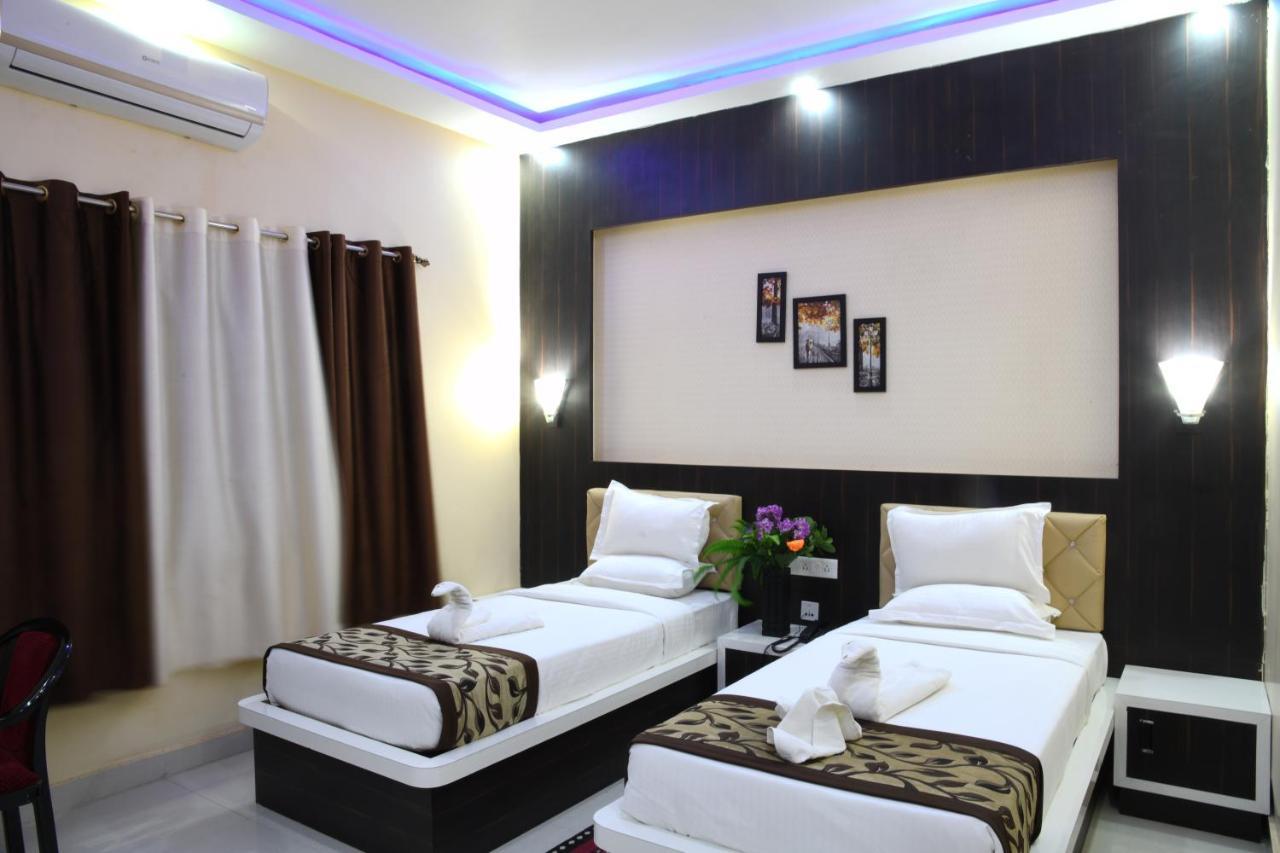 Hotel Mariya Bodhgaya Bagian luar foto