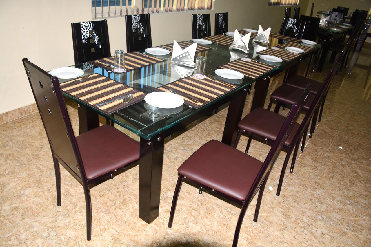 Hotel Mariya Bodhgaya Bagian luar foto